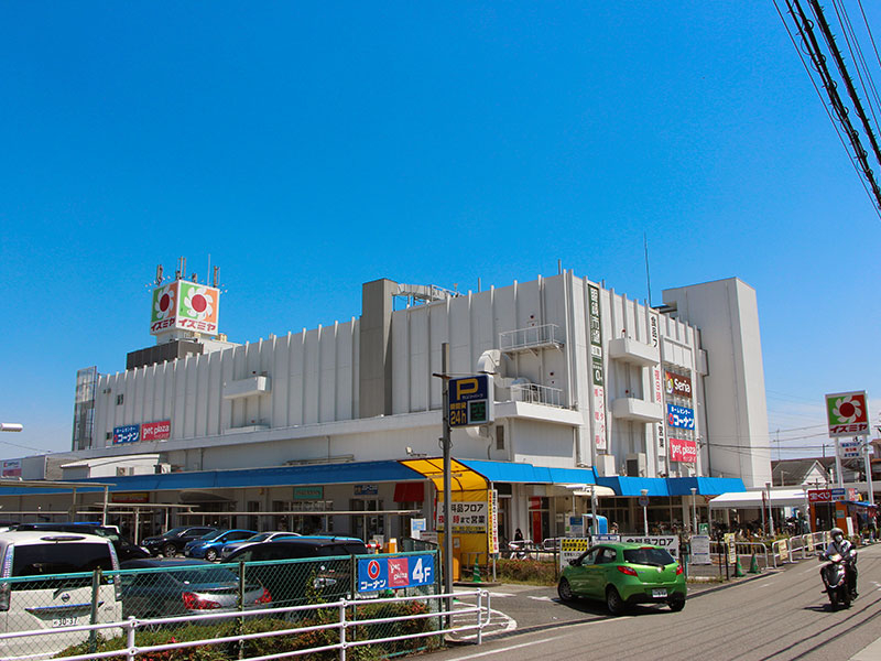 コーナンイズミヤ小林店